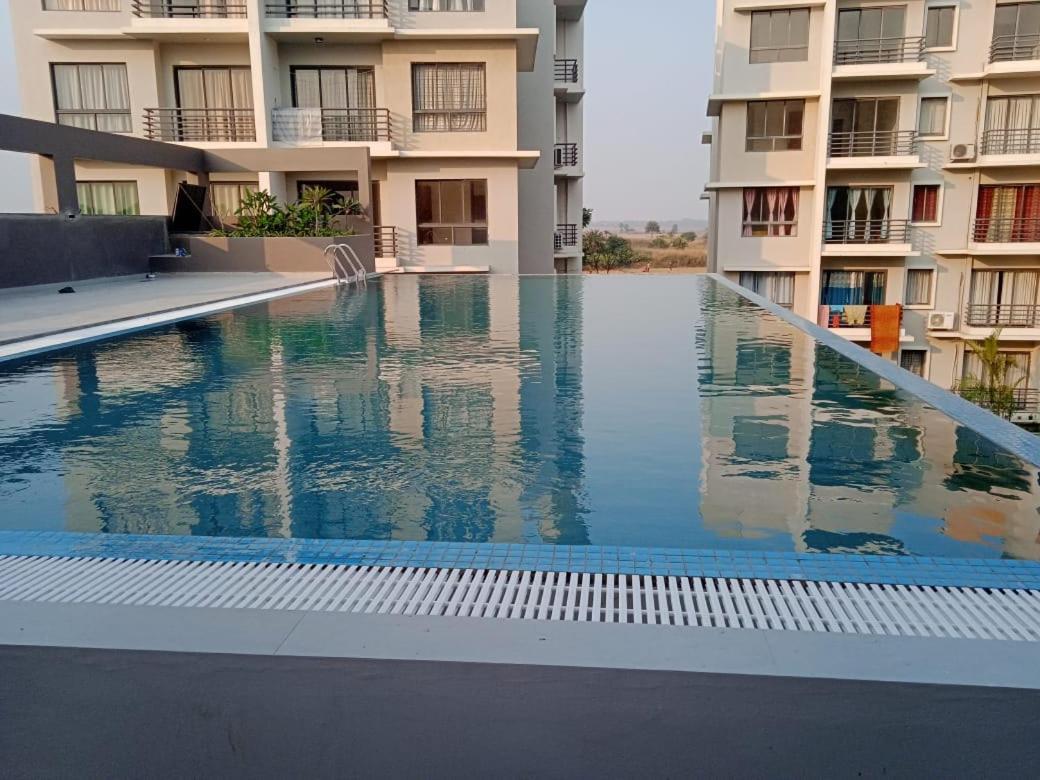 The Pearl Club Resort Shānti Niketan Екстериор снимка