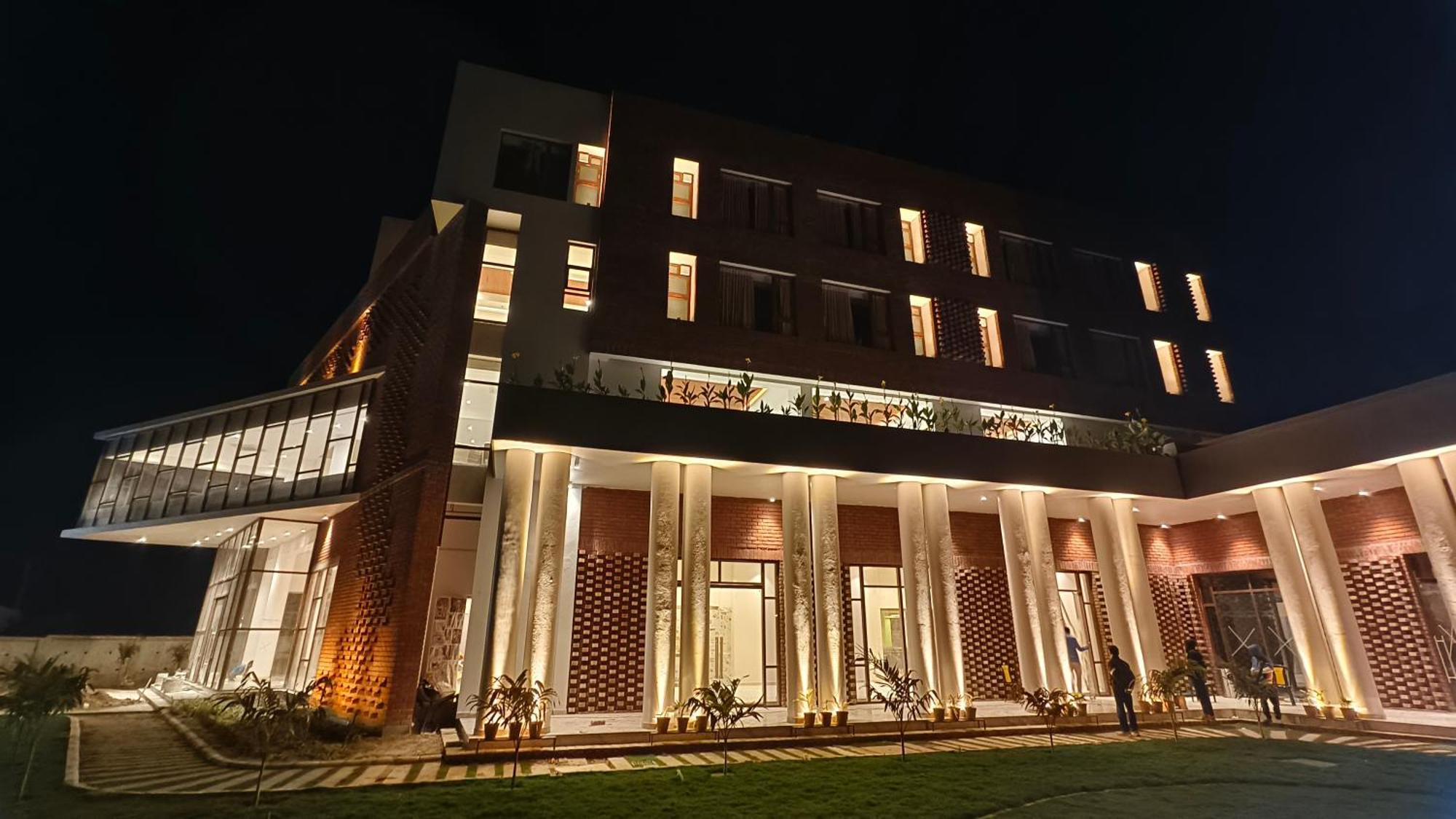 The Pearl Club Resort Shānti Niketan Екстериор снимка